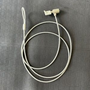Kensington laptop security cable